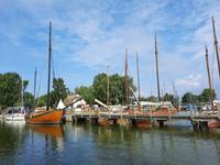 Dierhagen-Dorf - Hafen am Saaler Bodden