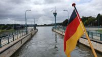 Einfahrt in die Schleuse