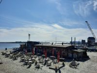Stralsund - Besichtigung der Gorch Fock I (Blick zur Rügenbrücke)