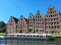 Lübeck - An der Obertrave mit Blick auf historische Salzspeicher