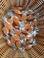 Inselrundfahrt Poel - Verkostung von Sanddorn-Bonbons