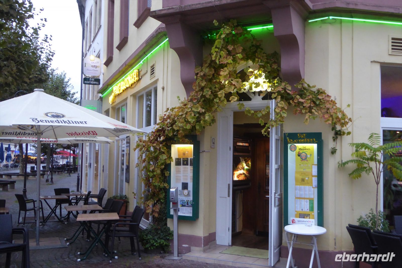 Tag 1 Abendspaziergang in Saarbrücken, Restaurant 