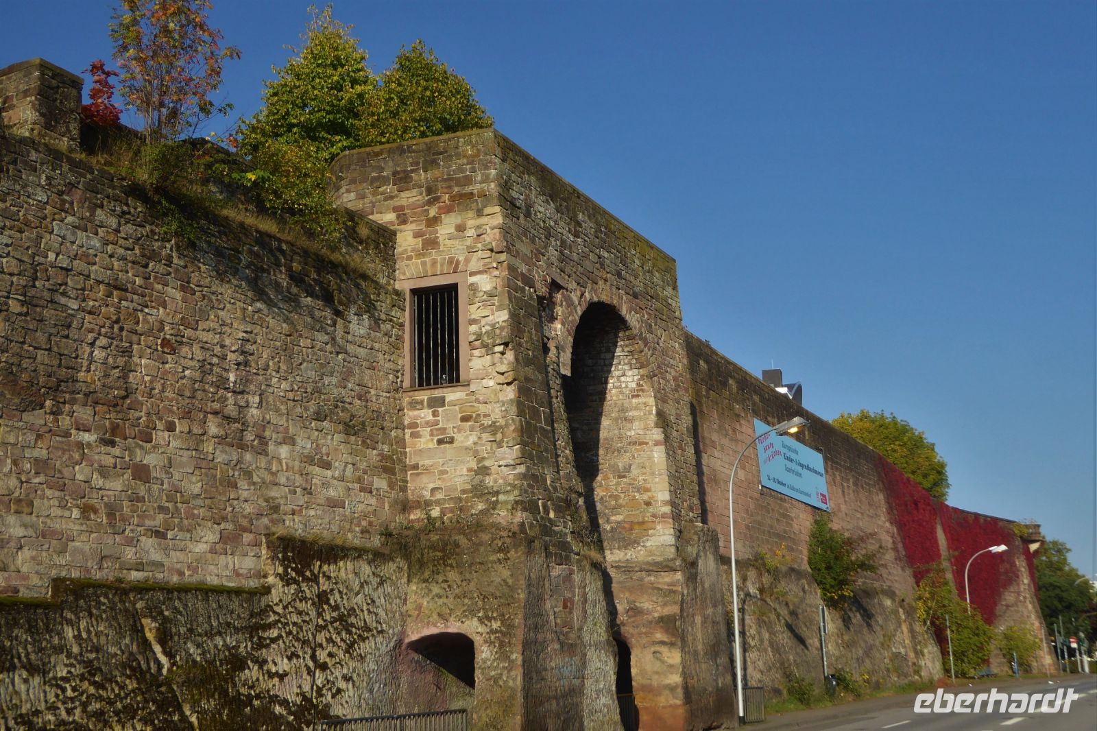 Tag 7 Saarbrücken, Schlossmauer