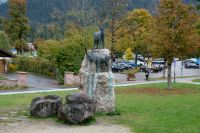 Steinböcke am Parkplatz