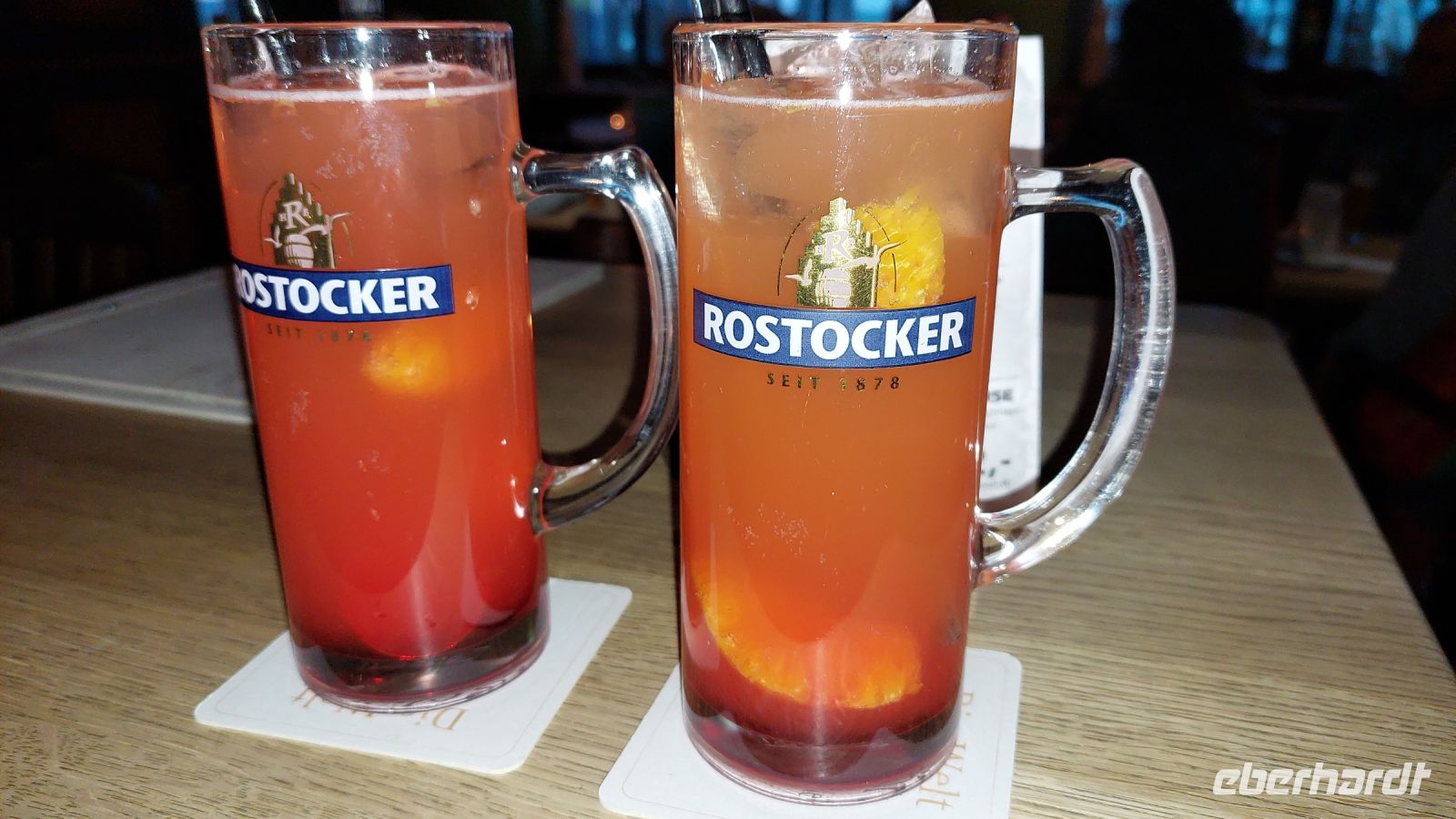 Bierbowle im Wellenbrecher