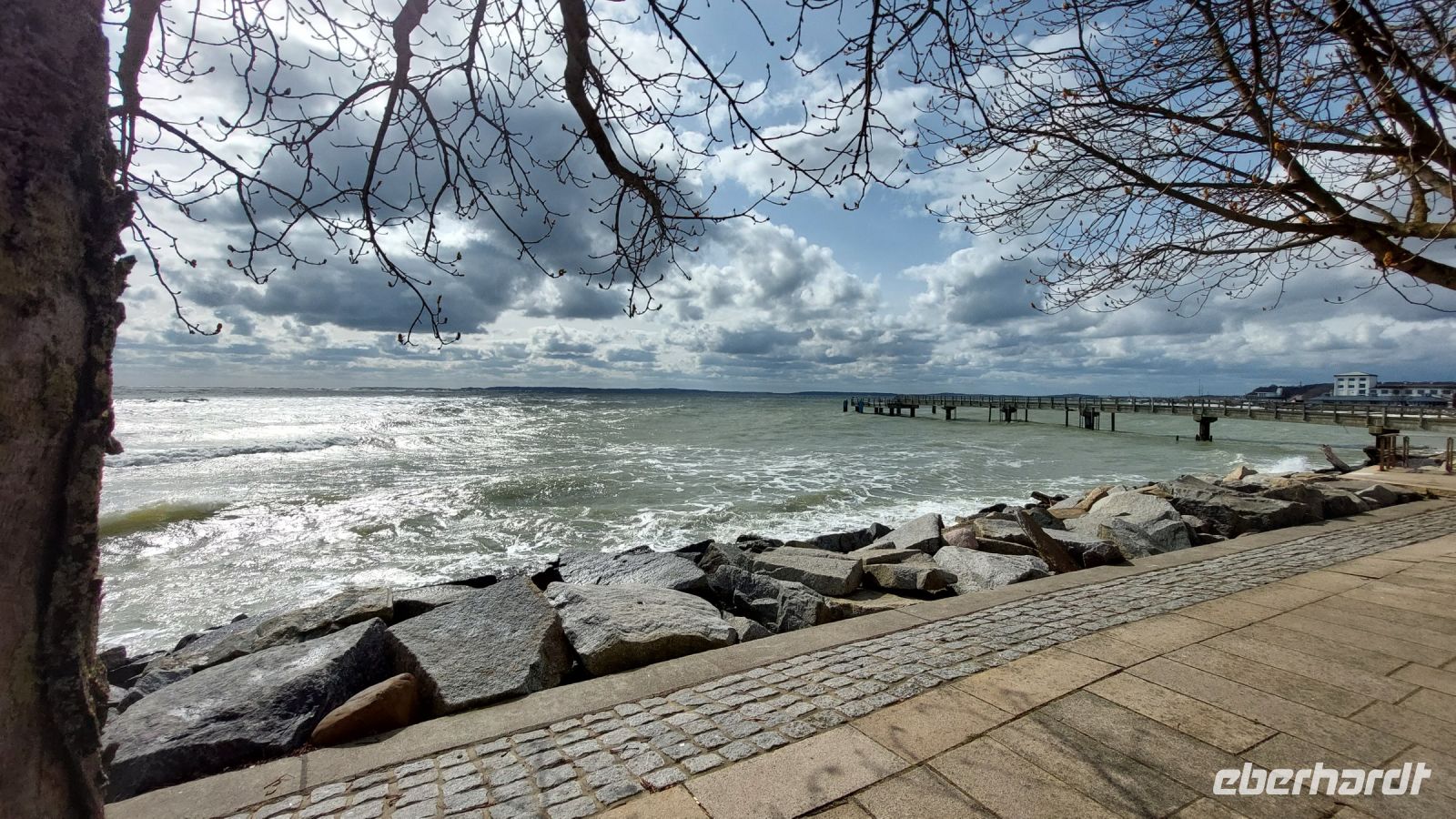 Uferpromenade und Seesteg von Sassnitz