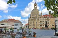 Dresdner Neumarkt mit Frauenkirche
