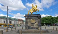 Goldener Reiter am Neustädter Markt in Dresden