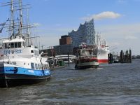 Bei den Landungsbrücken in Hamburg