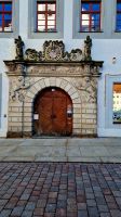 2024_Weihnachtsreise_Dresden: Freiberg - Obermarkt 1- Portal