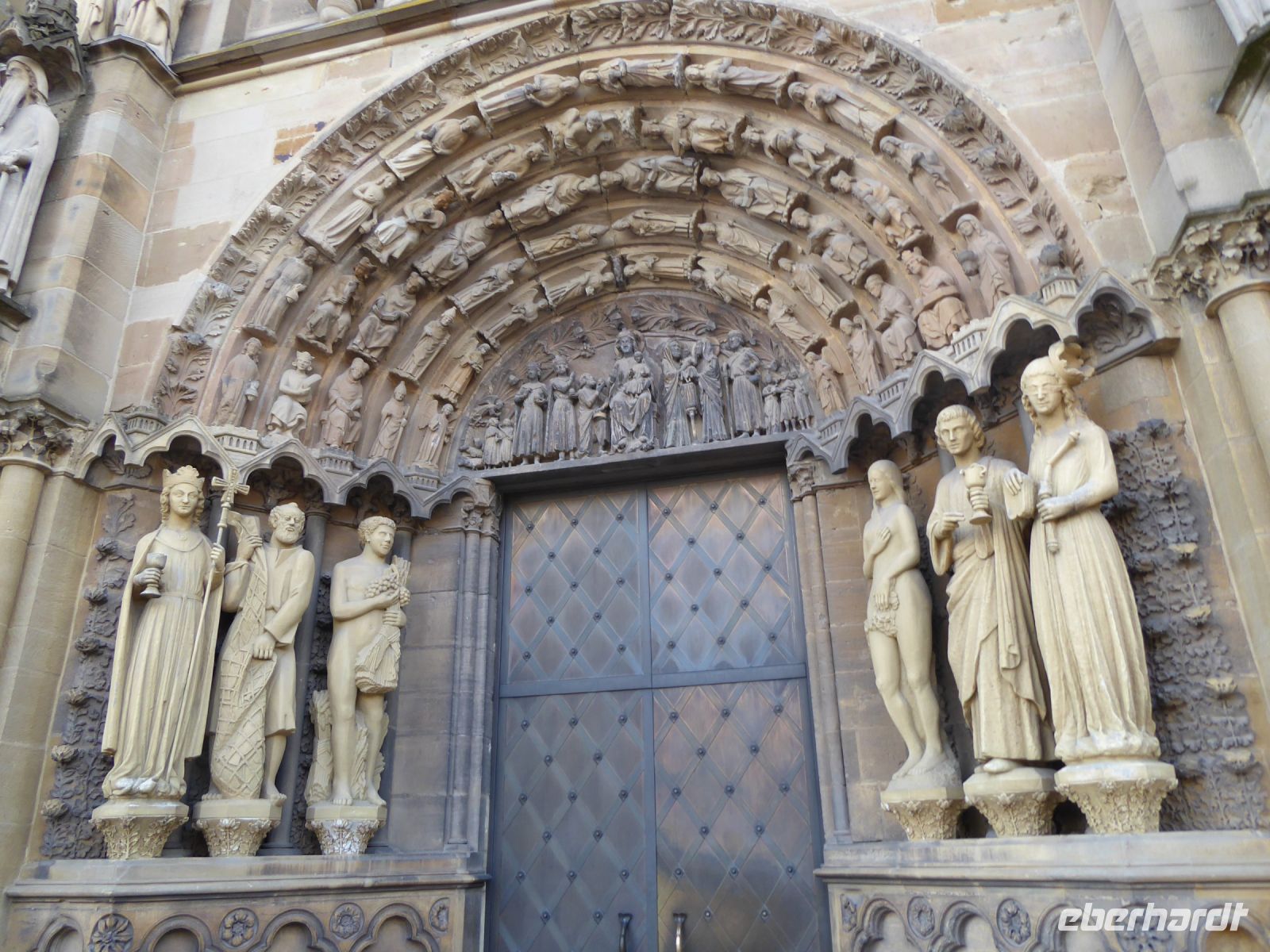 Tag 6 Stadtrundgang Trier, Liebfrauenkirche, Portal