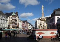 Tag 6 Stadtrundgang Trier, Marktbrunnen