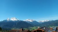 Brotzeit im Alpengasthof Hochlenzer - Panoramablick auf Watzmann und Hochkalter