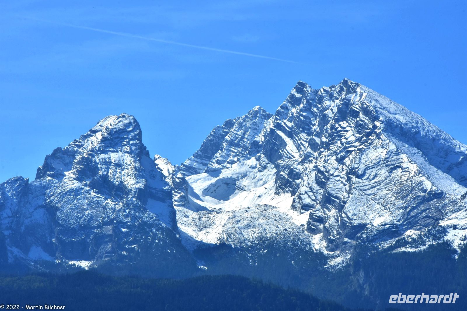 Brotzeit im Alpengasthof Hochlenzer - Panoramablick auf die Watzmann-Gruppe (Watzmannfamilie)