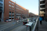 Im Hintergrund die Speicherstadt
