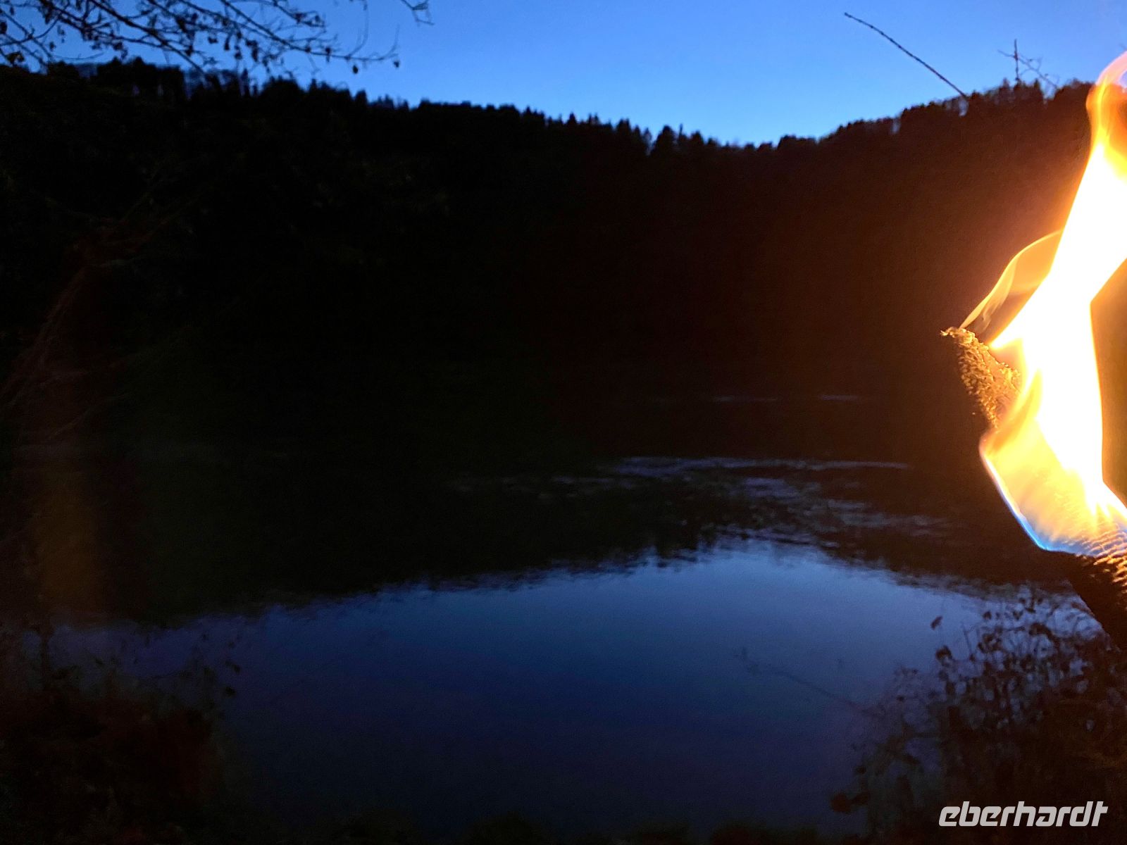 Tag 3 - Fackelwanderung entlang der Donau 