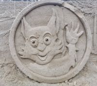 Sandskulpturen kann man in Prora bewundern