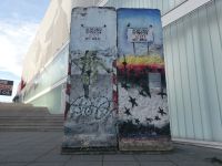 Erinnerung an eine andere Zeit hinter Mauern und Stacheldraht