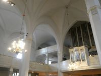 Blick auf die Orgel