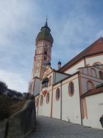 Tag 2 (2) 5-Seenland - Andechs Klostergelände.jpg