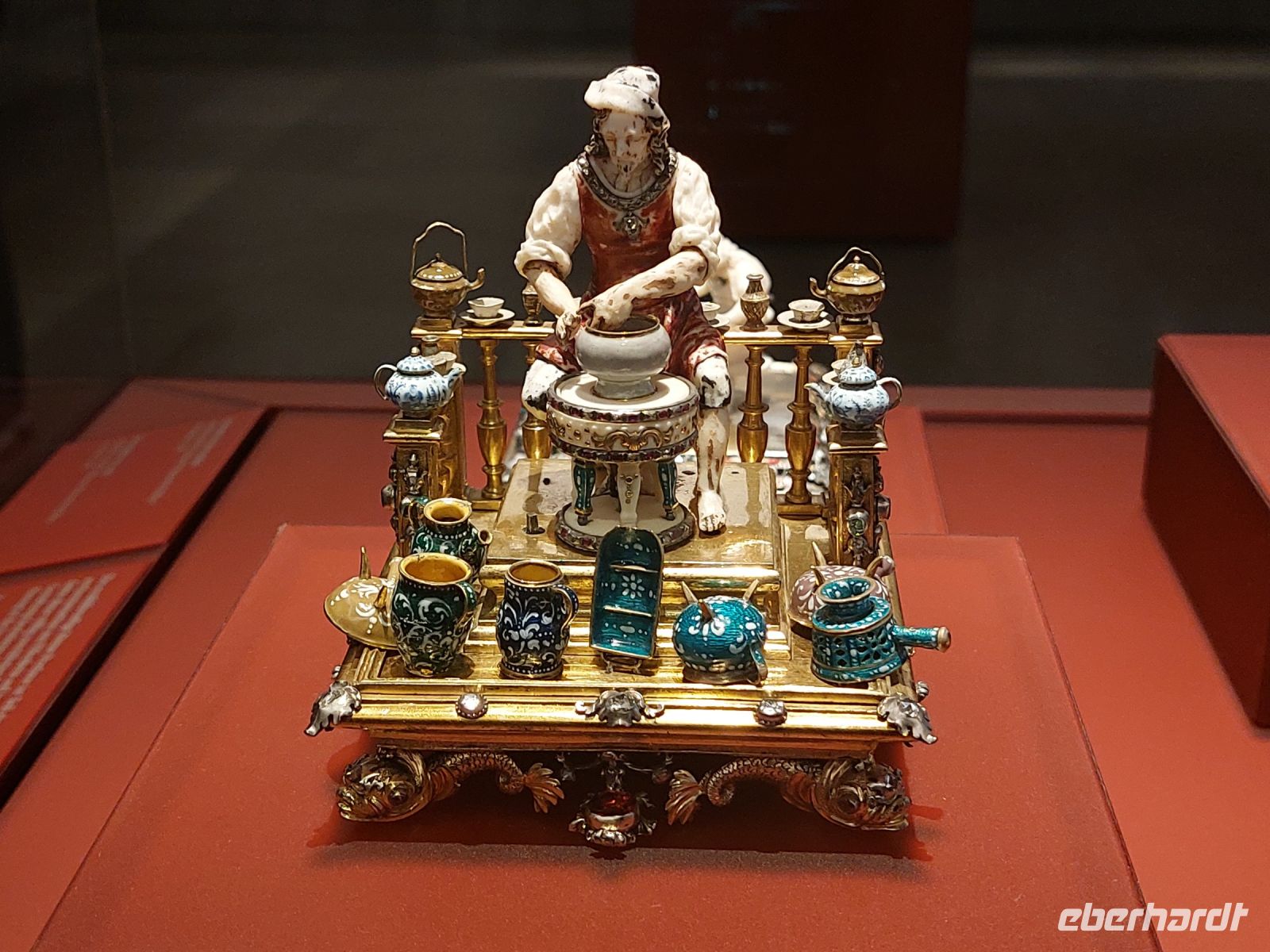 Tag 4 (4) -Dresden -  Grünes Gewölbe - Töpfer an der Drechslerscheibe (1710).jpg