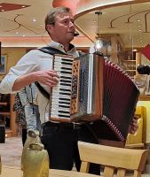 Alleinunterhalter Silvester 2022-23.jpg