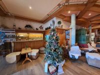 Vorraum -Rezeption Happinger Hof.jpg