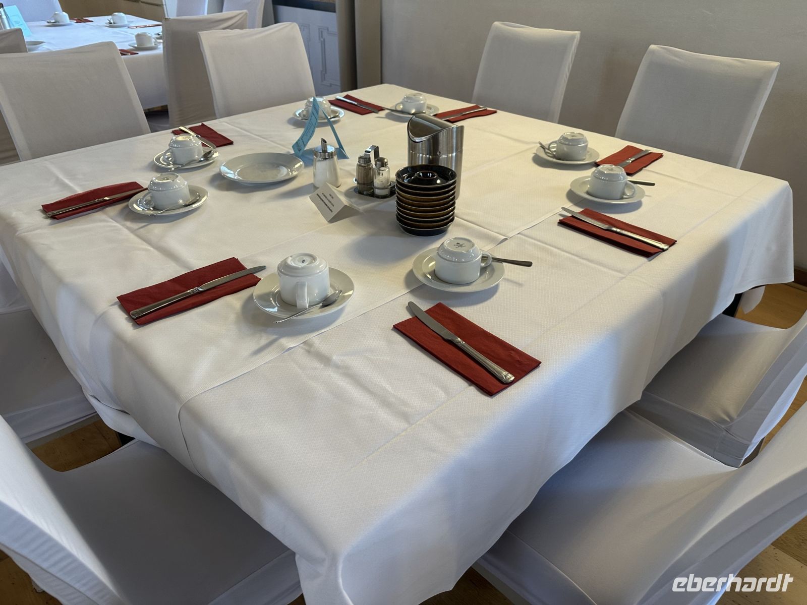 Kloster Benediktbeuern - Frühstückstisch 