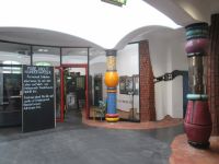  Inneres des Bahnhofs