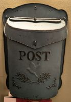 Noch ein schöner Briefkasten an einem alten Haus in Güstrow