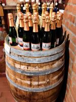 Edle Tröpfchen in der Sektkellerei in Wismar