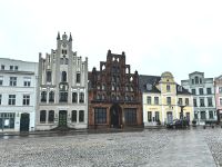 Schönes Häuserensemble am Marktplatz