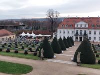 Schloss Wackerbarth: Schloss mit Schlossgarten