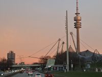 München Olympiazentrum mit BMW 