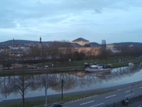 Tag 3 Abendlicher Stadtrundgang Saarbrücken Blick auf Staatstheater