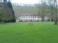 Blick aufs Weingut Othegraven Kanzem