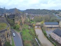 Tag 5 Stadtrundgang Luxemburg Blick ins Alzettetal von der Corniche