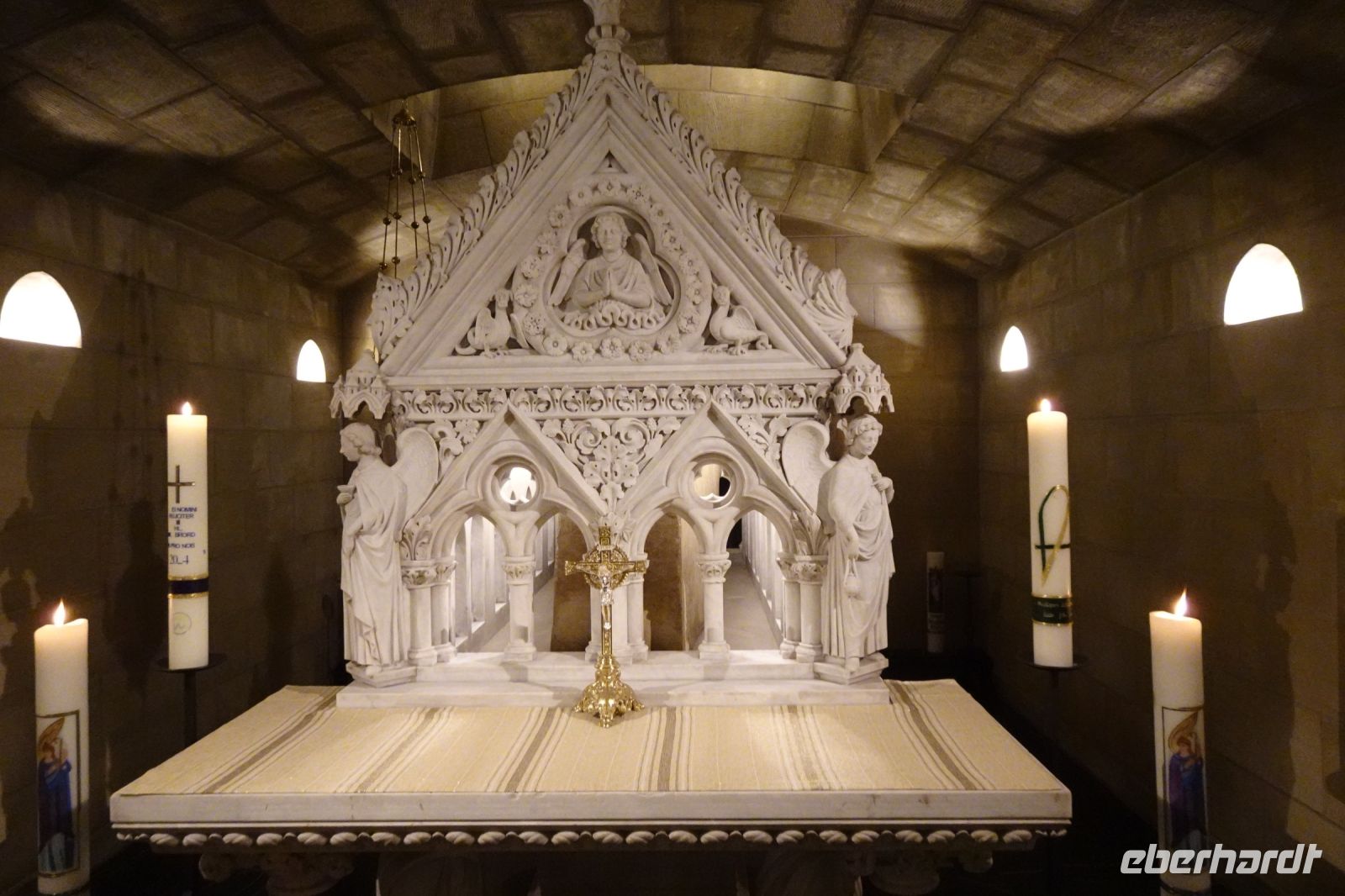 Tag 6 20.09.2024 Echternach, Reliquienschrein des Hl. Willibrord