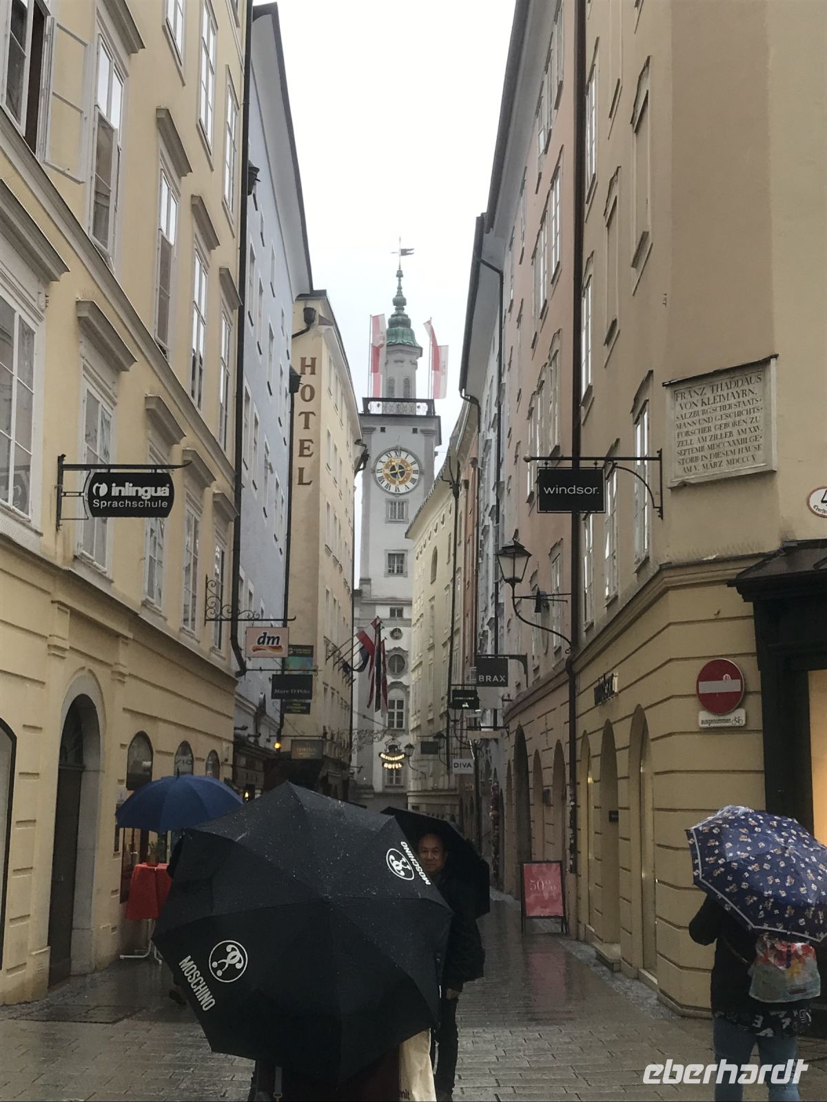 Rundreise Berchtesgadener Land - Salzburg - Rathausturm mit Bierglocke