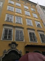 Rundreise Berchtesgadener Land - Salzburg - Mozart's Geburtshaus - Vorderansicht