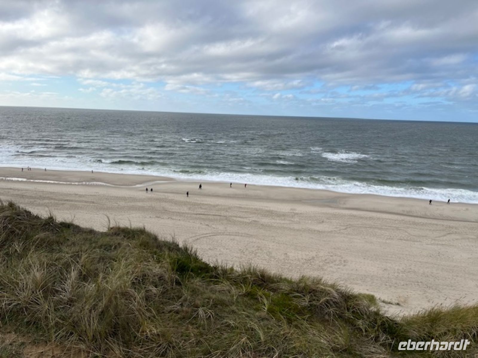 der endlose weisse Strand von Sylt