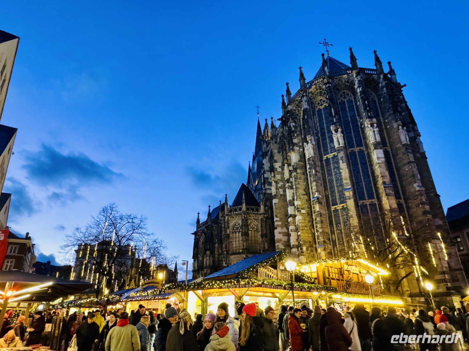 Tag 1 - Weihnachtsmarkt am Aachener Dom 