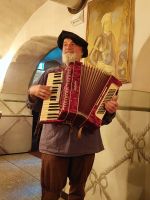 2024_Weihnachtsreise_Dresden: Dresden - Abendesse im Pulverturm mit Unterhaltung