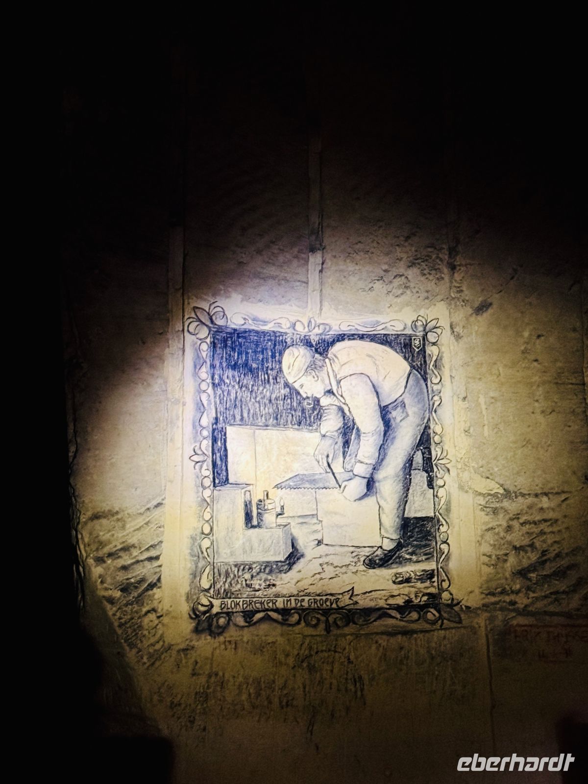 Tag 4 - Kohle-Wandmalerei in einer Mergelgrotte