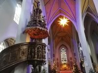 Die kunstvolle Kanzel in der Jakobskirche