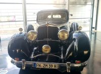 Oldtimer mit Maybach Motor im Zeppelinmuseum Friedrichshafen (Reise: Silvester am Bodensee).