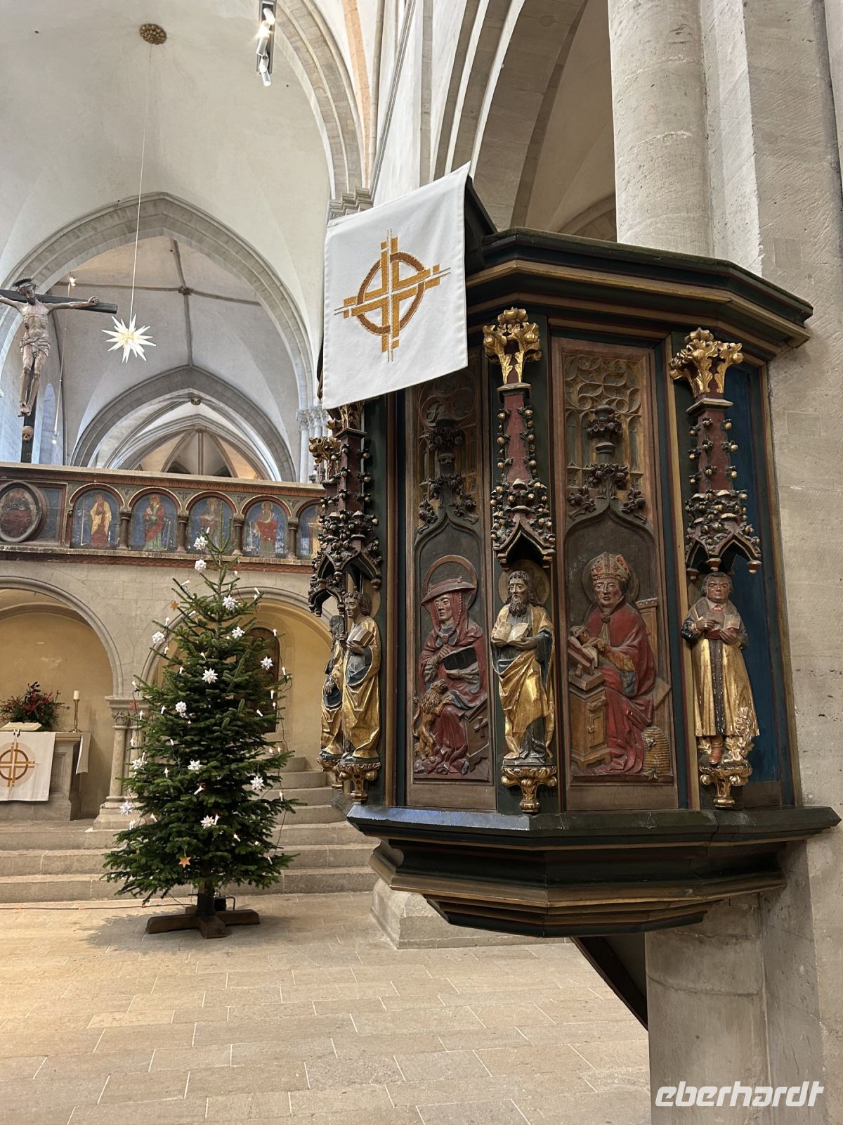 Ganz rechts ist Martin Luther zu sehen