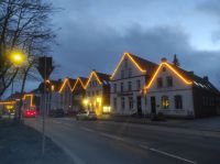  Weihnachtlich geschmückte Häuser in Norden
