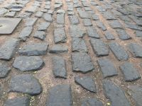 2000 Jahre alte Steine einer ehemaligen römischen Straße 