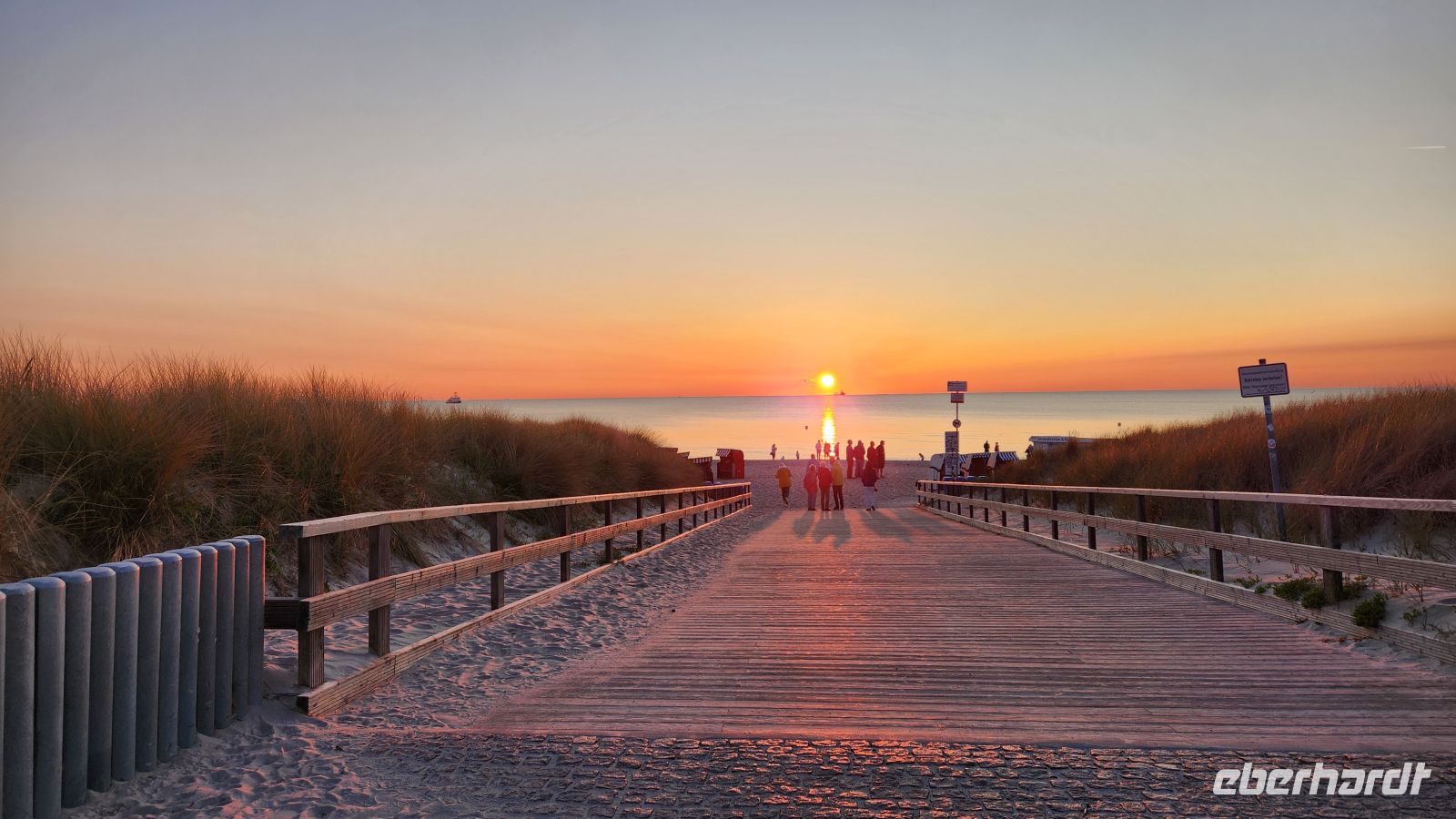 Sonnenuntergang am Strandzugang 15